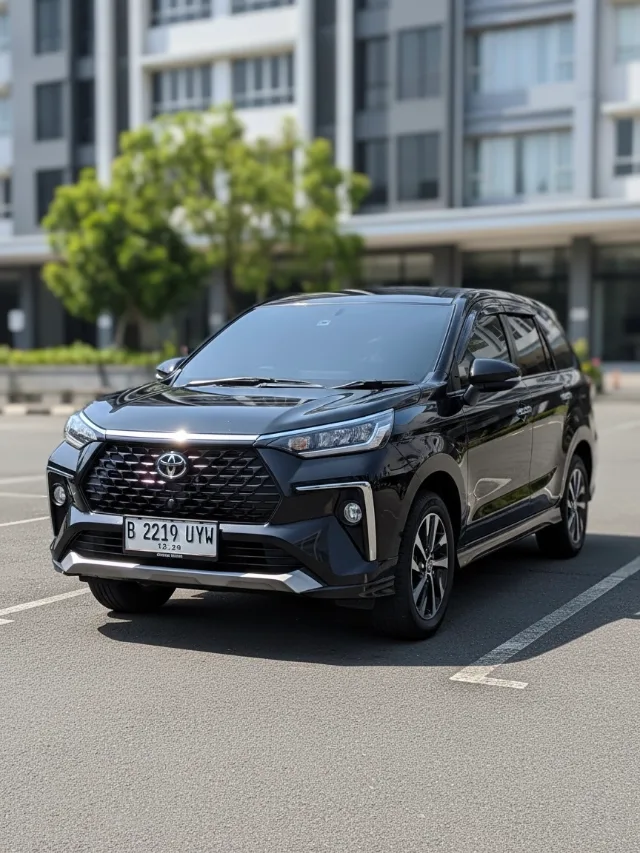 Toyota New Veloz Q black