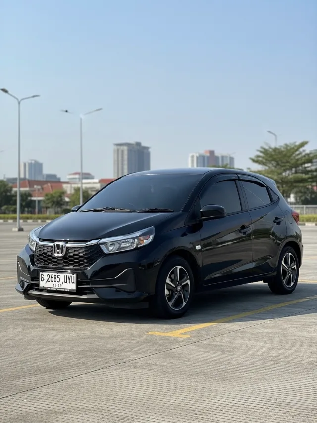 Honda Brio Satya black