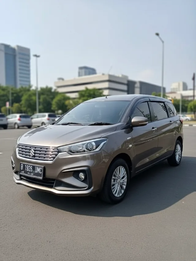Suzuki Ertiga GL grey